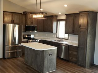 13025 11th Ave S, Zimmerman, MN 55398
