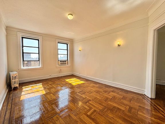 2nd image of 2680 30th St APT 5K
