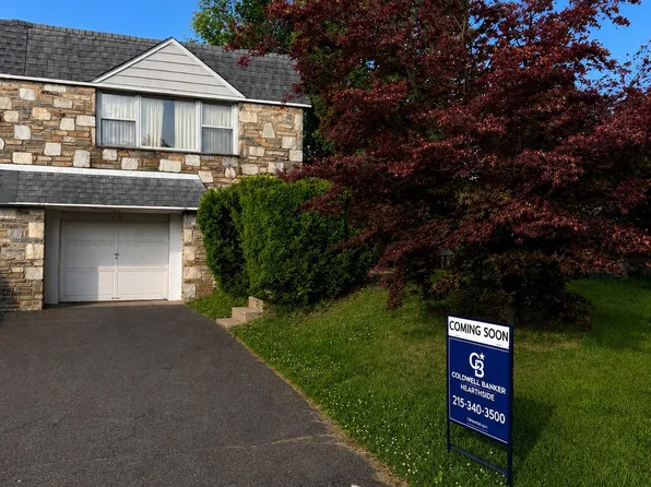 60 Hamilton St, Lansdale, PA 19446