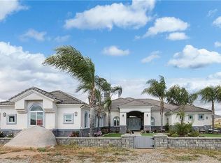 31874 Hallberg Ave, Winchester, CA 92596