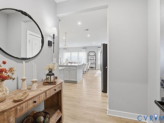 2nd image of 6635 Citory Way #306