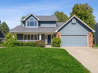 2909 Elm St, West Des Moines, IA 50265