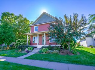 1013 Planters Path, Bayport, MN 55003