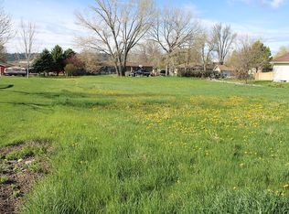 117 E Centennial Rd, Columbus, MT 59019