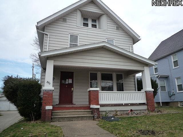 1st image of 371 Lindenwood Ave