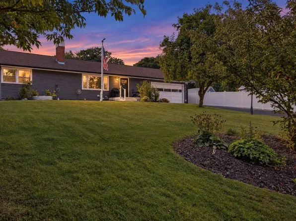 107 Fullerton Ave, Whitman, MA 02382