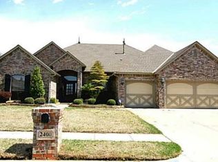 2400 Redrock Dr, Edmond, OK 73003