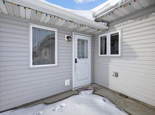 707 W Veterans Memorial Hwy, Kasson, MN 55944