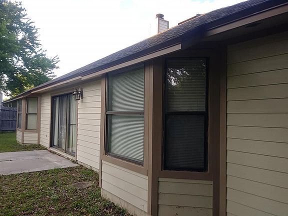 5th image of 8126 Rocky Creek Dr
