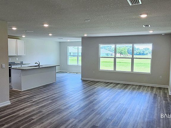 3rd image of 12724 Mikado Cir