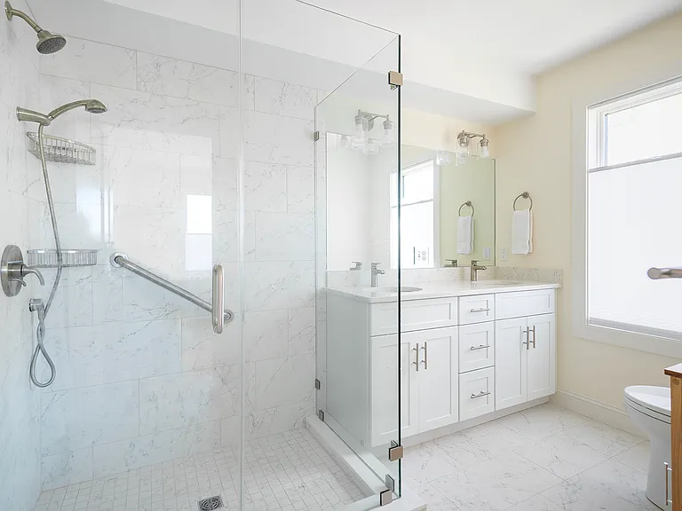 41 Cliff Rd #A — Photo 8