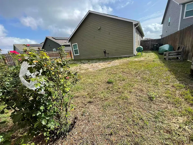 2321 Forgetmenot Ln — Photo 24