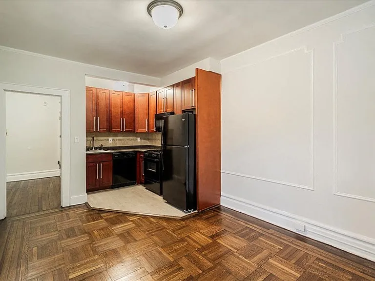 11 Park Place Apartments — Photo 19