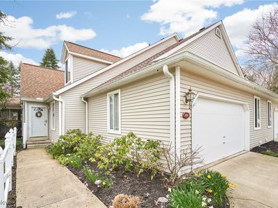 414 Kings Ct, Akron, OH, 44321