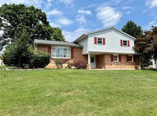 1160 Brentwood Ave, Bethlehem, PA 18017