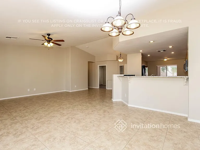14409 N 150th Ave — Photo 6