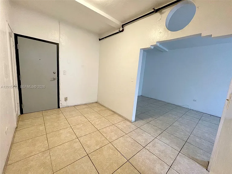 901 Collins Ave #103 — Photo 9