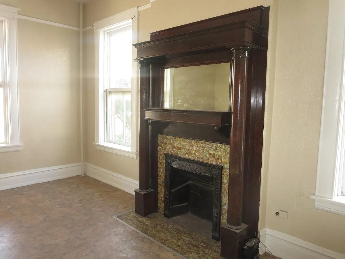 Studio, 700 sqft, $500 — Photo 4