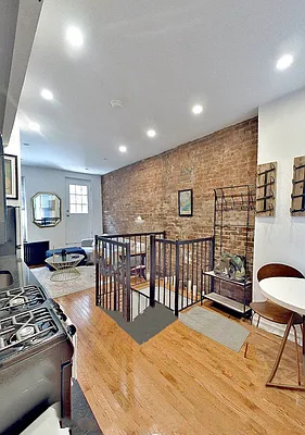 Rented by Platinum Properties | media 19