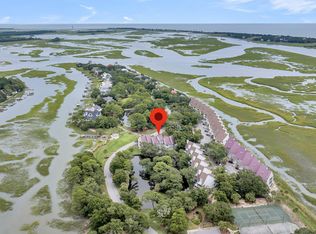 202 E Mariners Cay Dr, Charleston, SC 29412