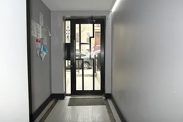 Rented by Rennit Inc.