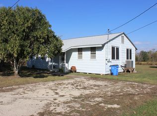 308 E Koontz Ave, Palacios, TX 77465