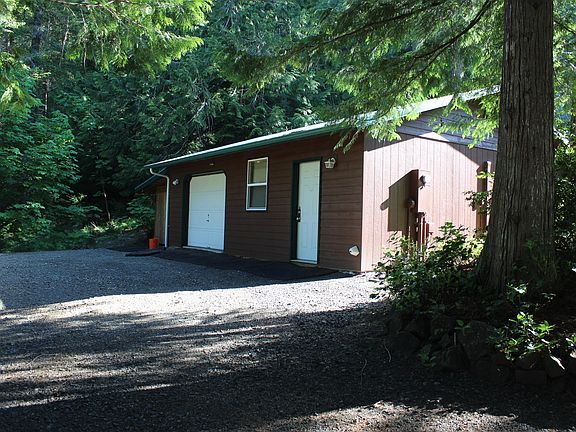 4th image of 1044 Canning Ct SW