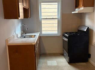 827-829 W 9th, Chester, PA 19013