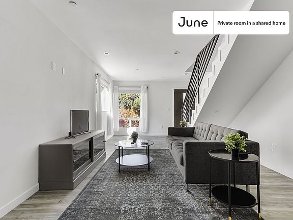 5th image of 632 N Boyle Ave #1