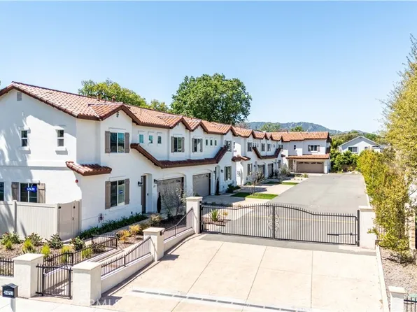 24757 Valley St, Newhall, CA 91321