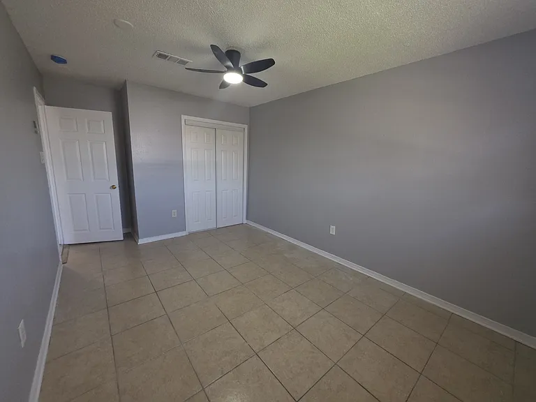 7843-7845 Sail St — Photo 15