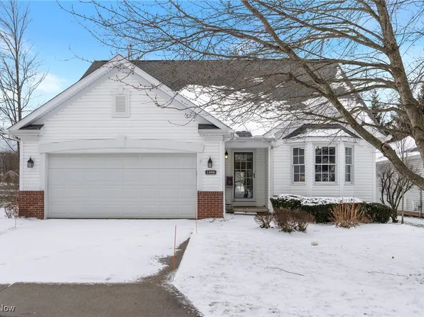1496 Golden Ln, Broadview Heights, OH 44147