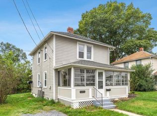 555 W King St, Strasburg, VA 22657
