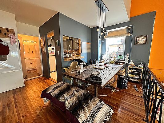 3rd image of 320 E 65th St APT 519