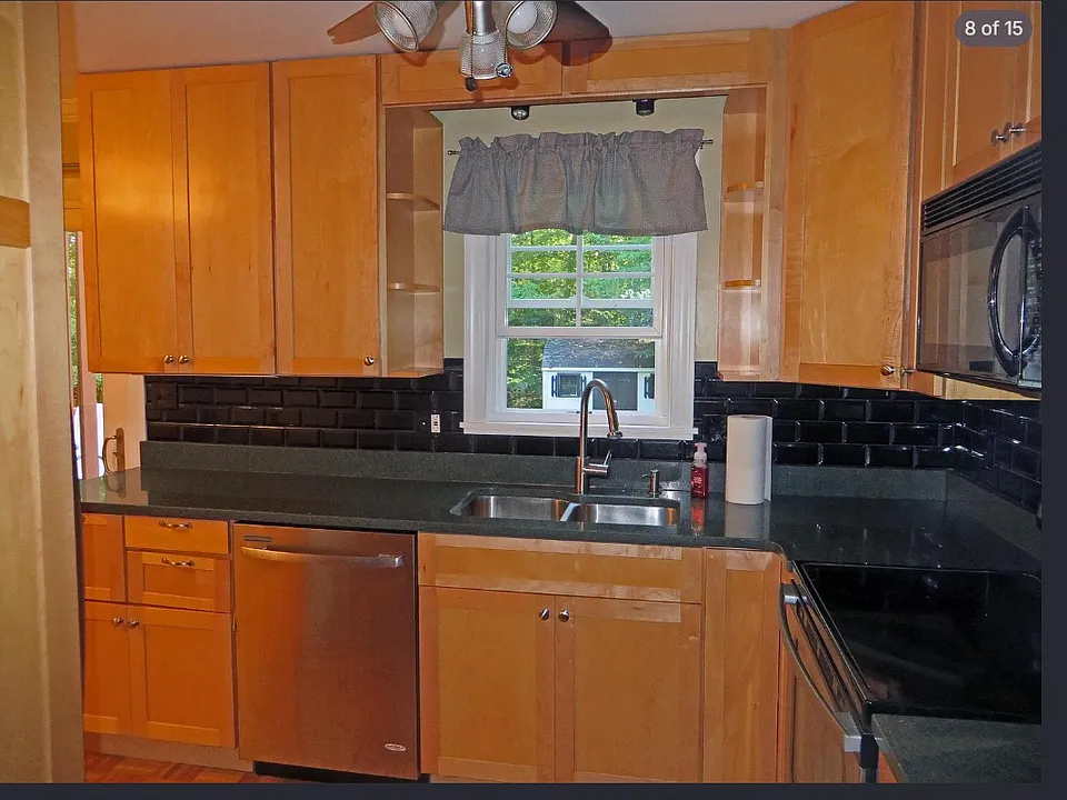 99 Winnicutt Rd #5