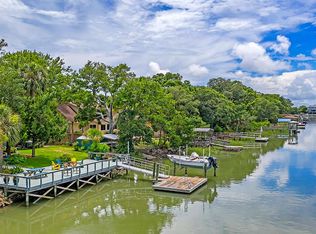 1610 Oak Island Dr, Charleston, SC 29412