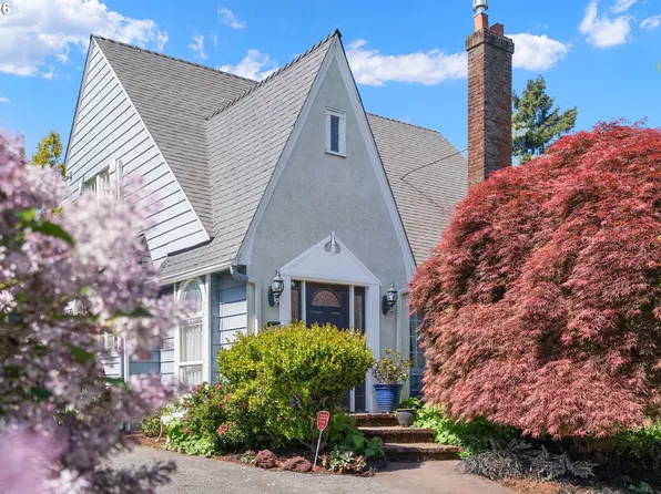 7633 N Albina Ave, Portland, OR 97217