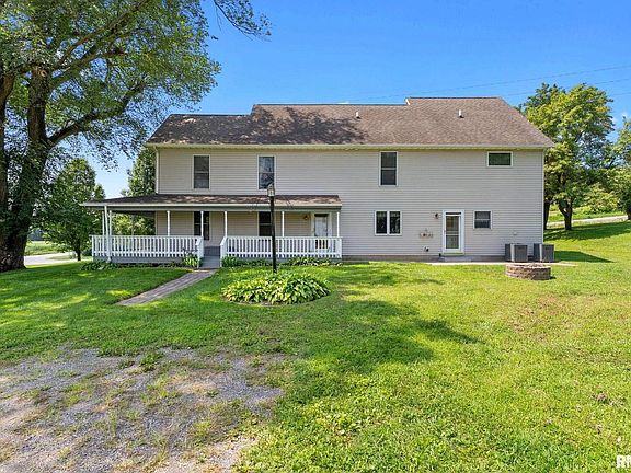 4th image of 7020 Valley Dr