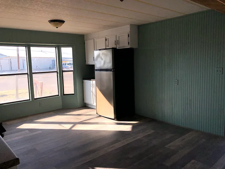 100 N Cherry St #11 — Photo 4