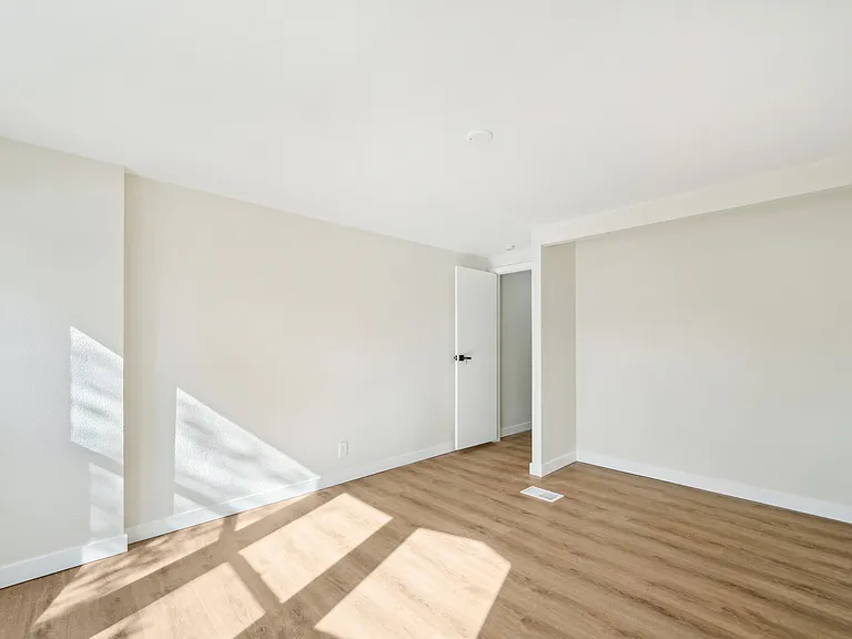 73300 Broadmoor Dr — Photo 13