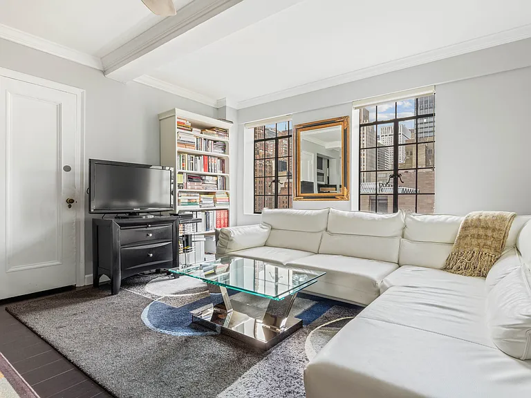 45 Tudor City Pl #1504 — Photo 1