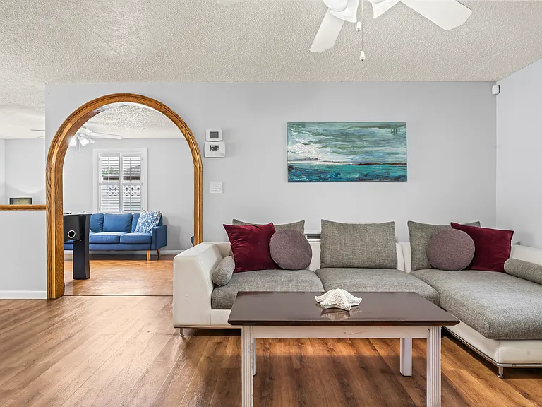 3640 Anderson Ave — Photo 22