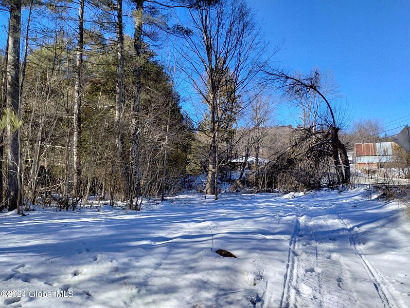4th image of 1277 White Church Road