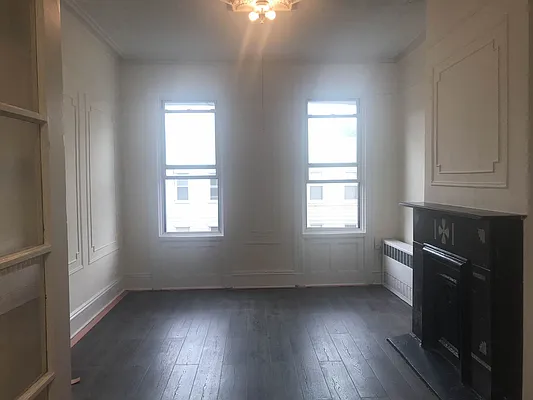 Rented by Ulas Real Estates Inc | media 9