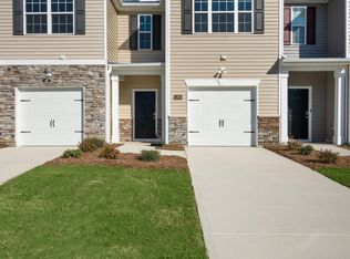 1202 Gracie Ln, Carthage, NC 28327