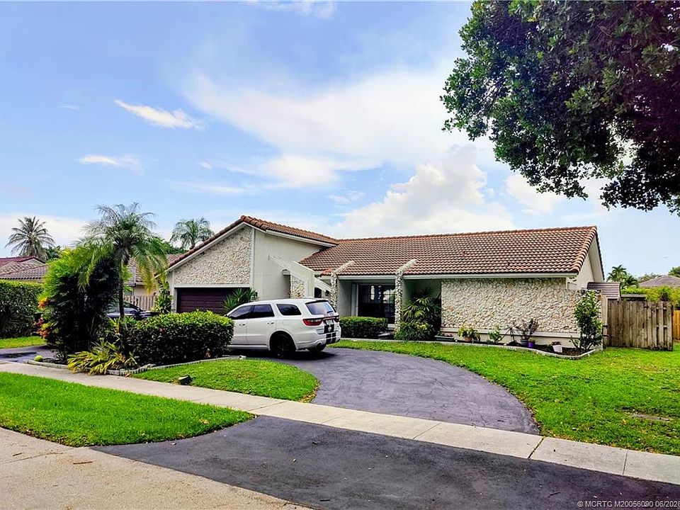 1st image of 9780 NW 10th St