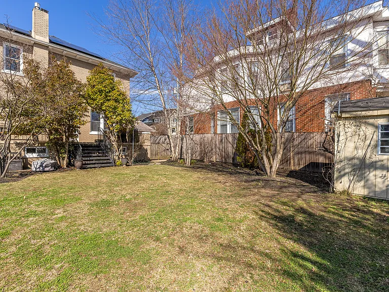 1407 Decatur St NW — Photo 32
