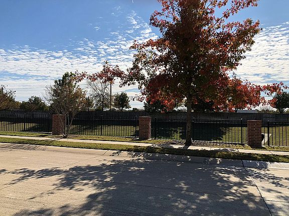 2nd image of 2616 Gabriel Dr