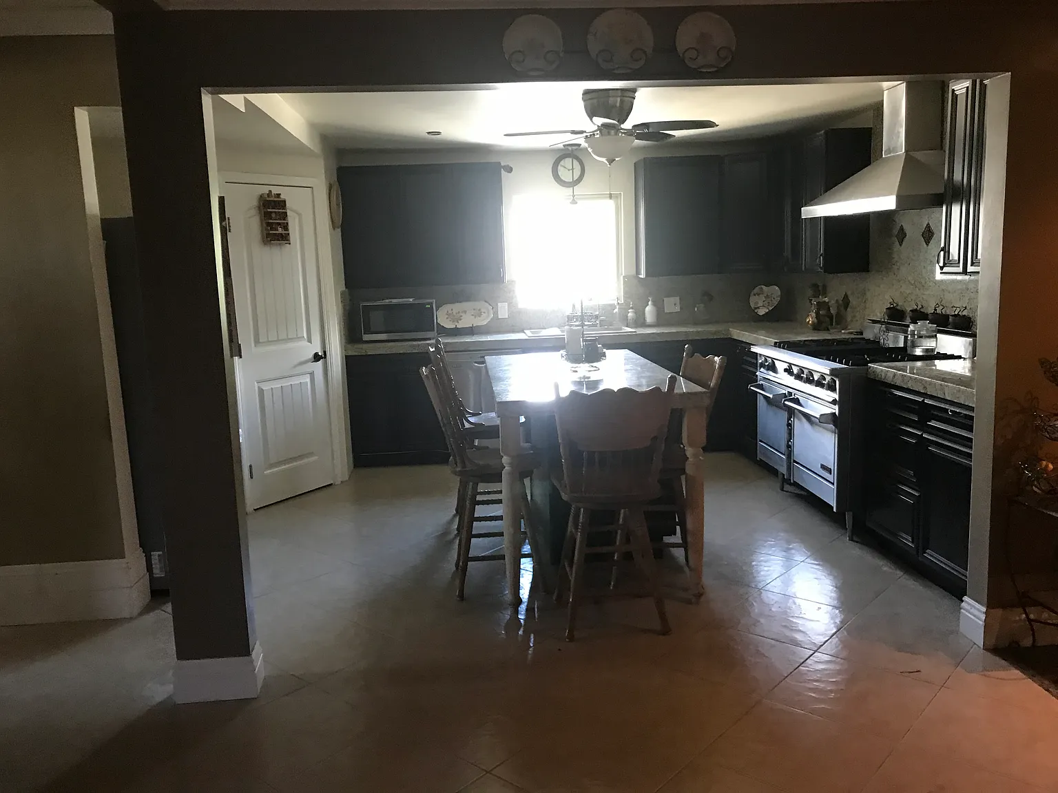 4 bed, 2640 sqft, $2,800 — Photo 4