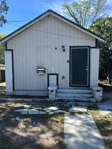 3816 Franklin St Photo 1